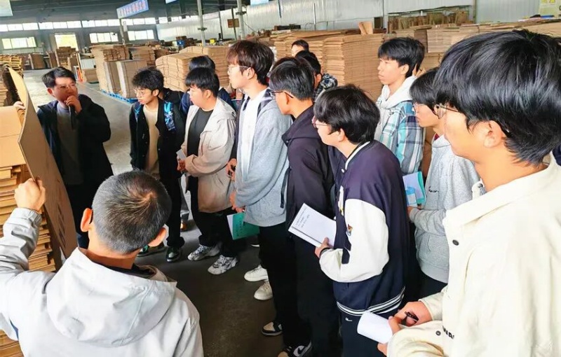 2026040376954132.jpg 科大4.jpg